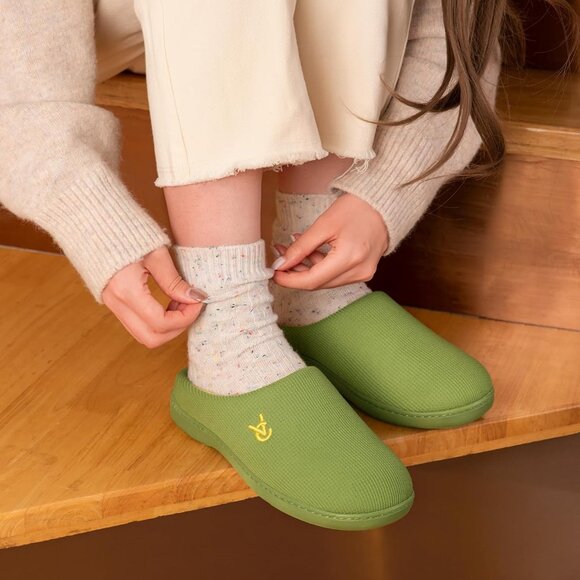 VeraCosy House Shoes Women  Green Two-Tone Slippers Soft Comfy Knit - Picture 2 of 6